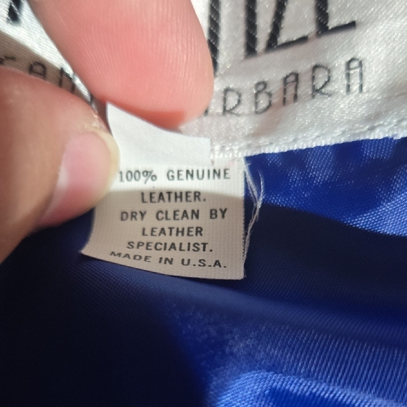 Elegant‎ Women's Royal Blue Leather Jacket - Picture 3 of 4